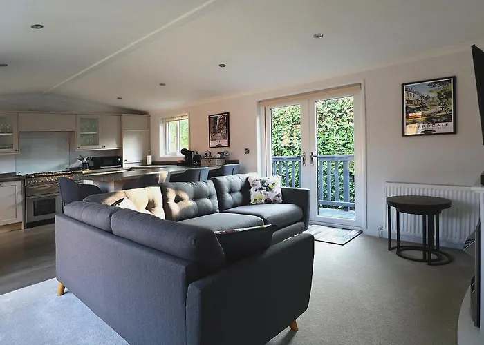 Earl Grey - Luxury Escape Near